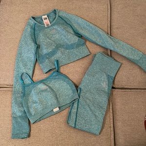 Gymshark Flex outfit. Size small. Good condition.